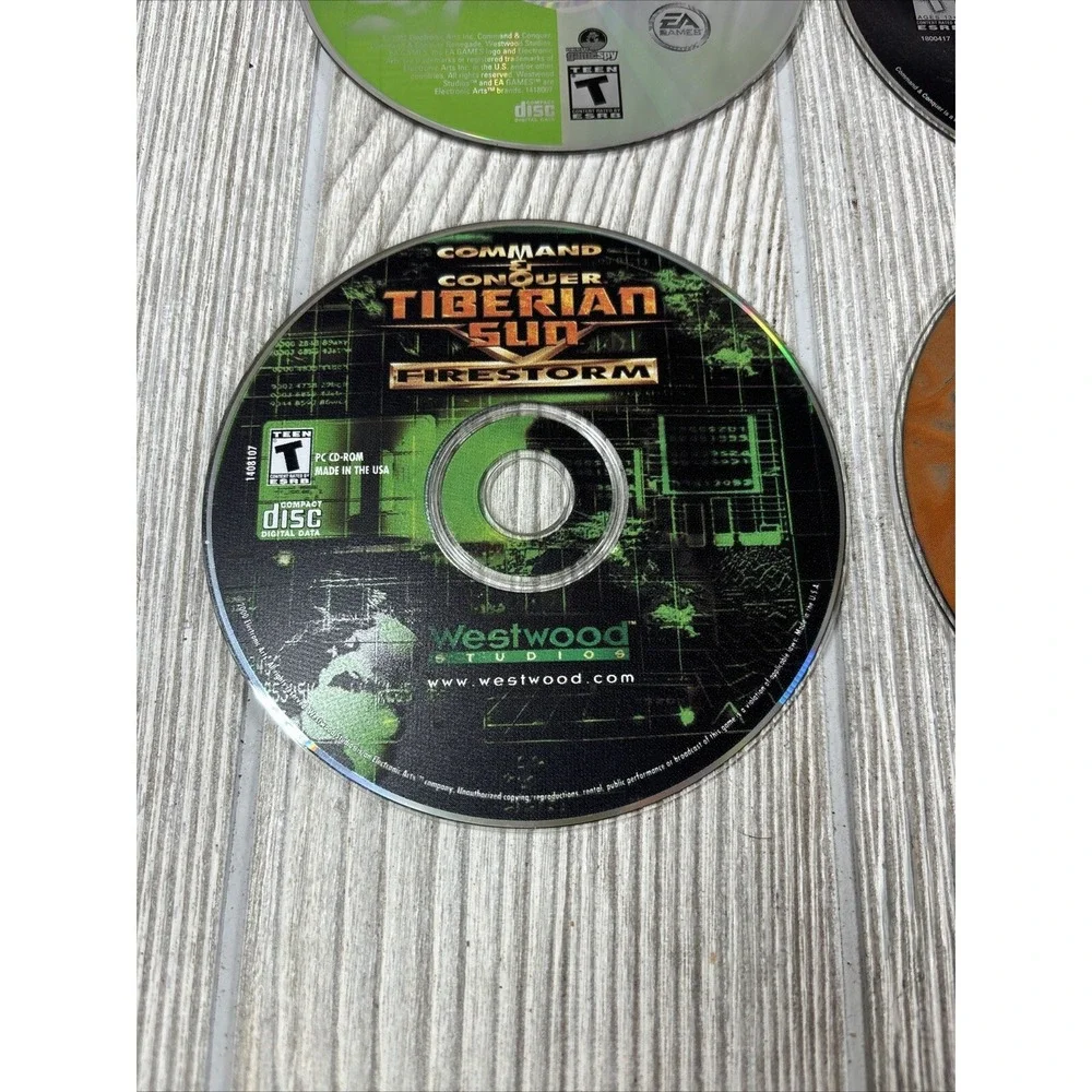Huge Lot of Command & Conquer Games PC Renegade Generals Tiberian‎ Sun Red Alert
